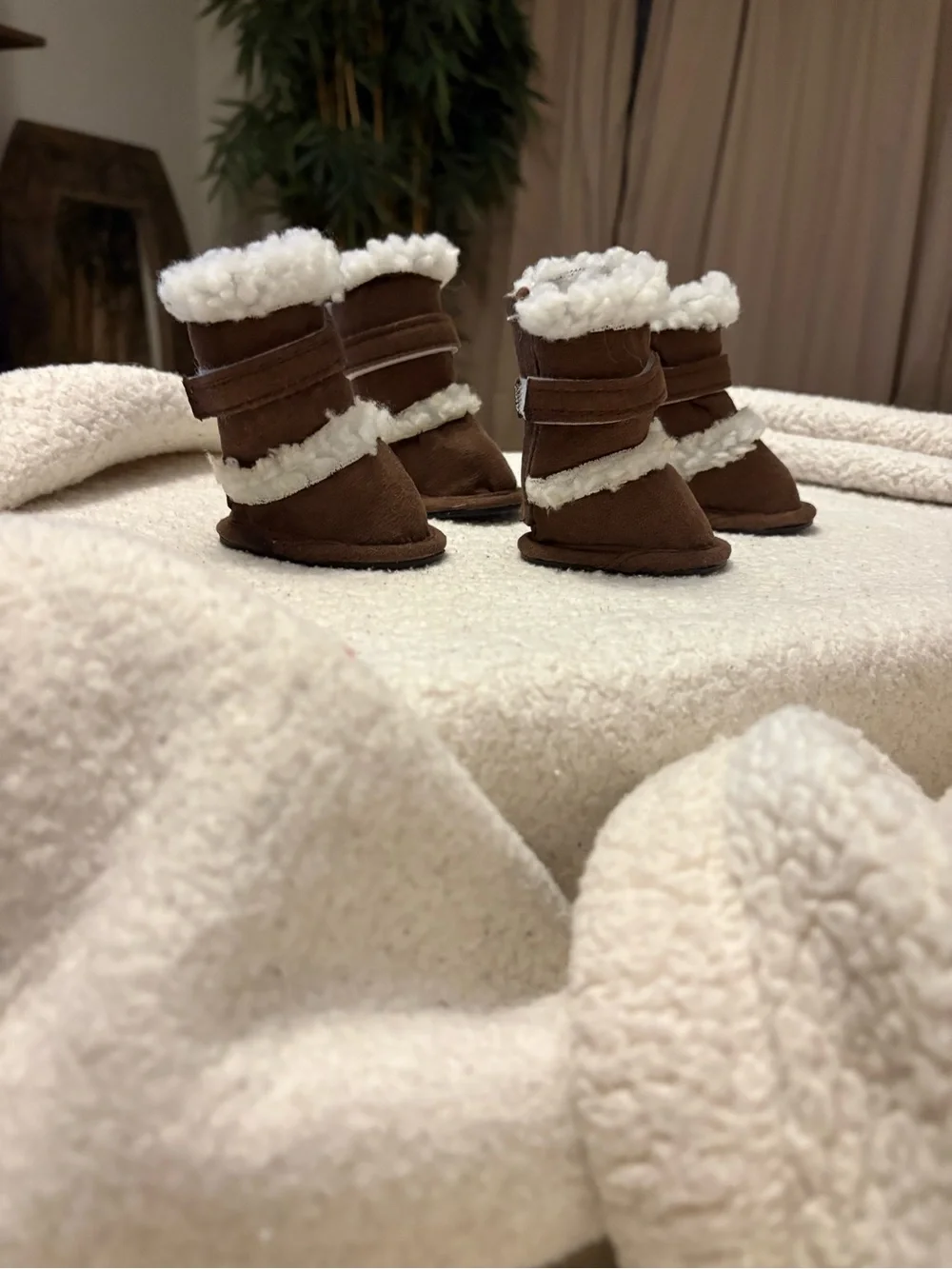 Snugz by Pet Shop Faux Suede Doggy Boots – Small Dogs – 4-Piece Set